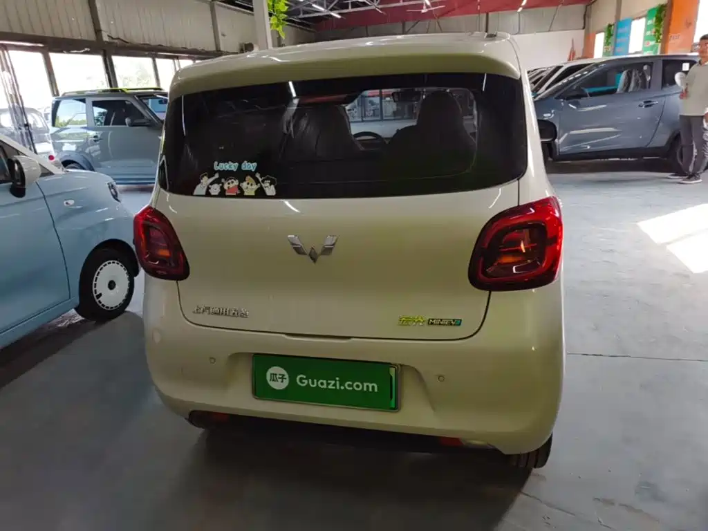 Wuling MINIEV 2025