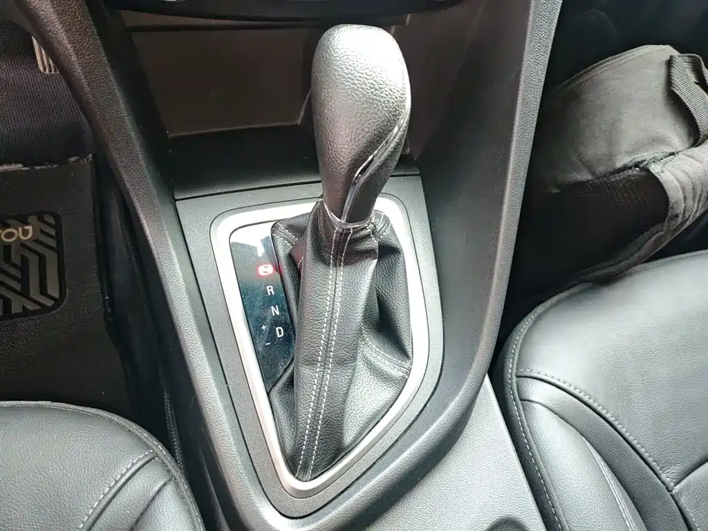Buick Excelle 2018 — фото 14