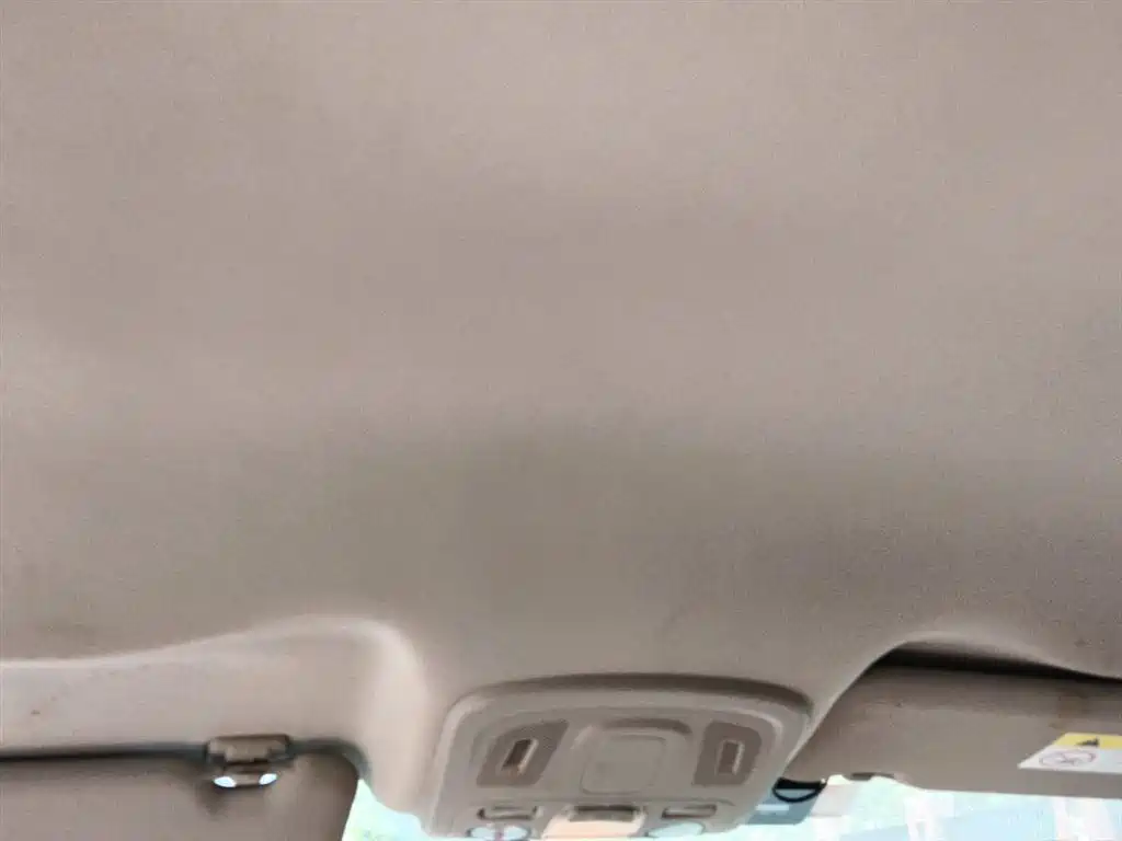 Citroen C4 2016 — фото 19