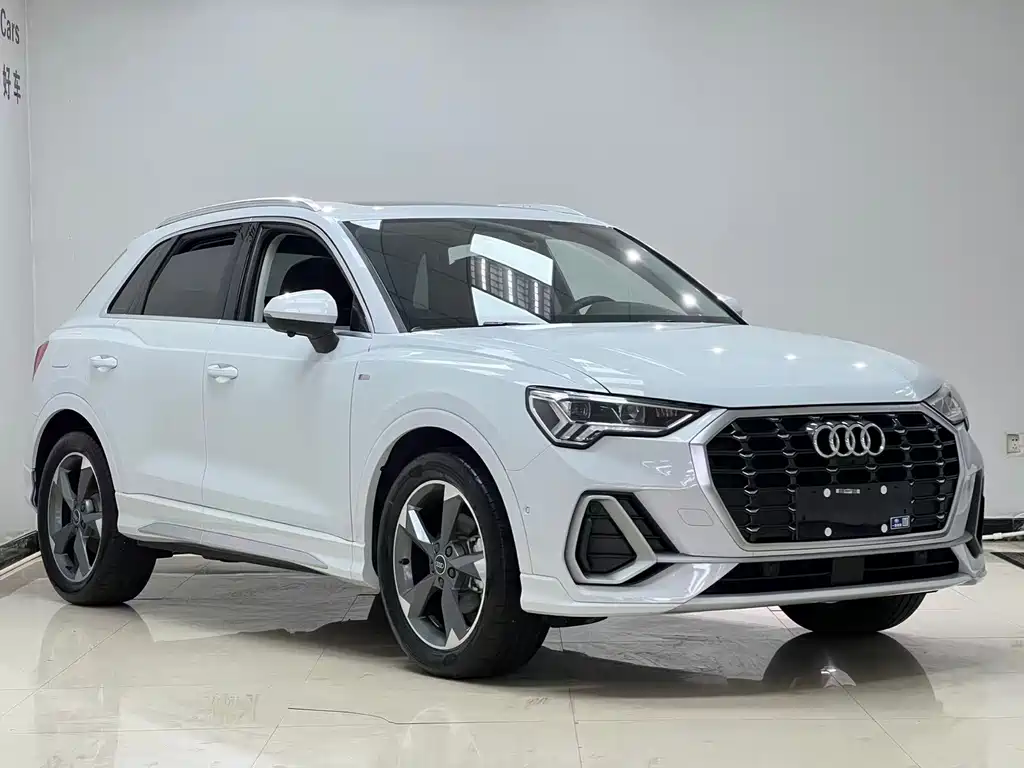 Audi Q3 2022
