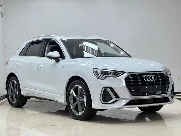 Audi Q3 2022
