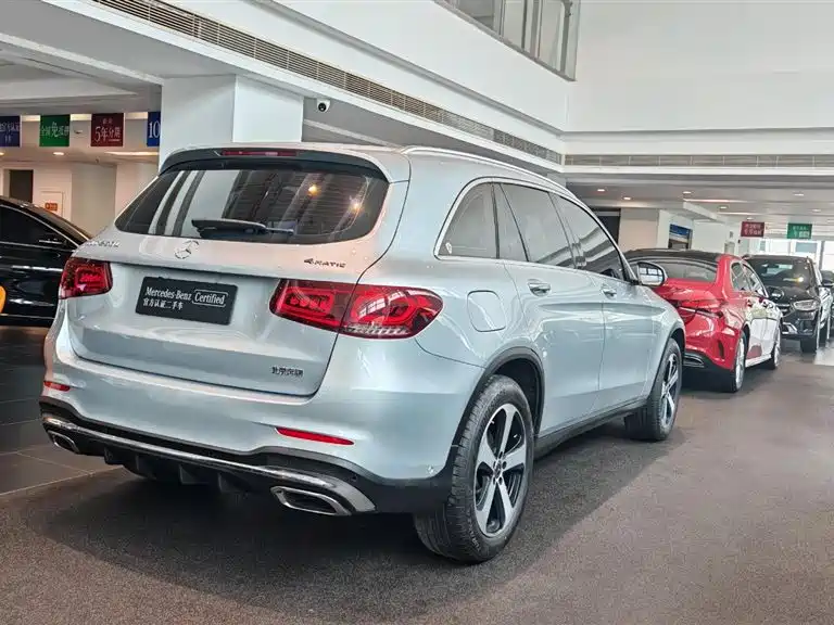 Mercedes-Benz GLC 2022 — фото 4