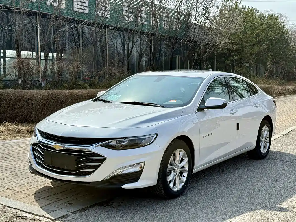 Chevrolet Malibu XL 2026 — фото 1