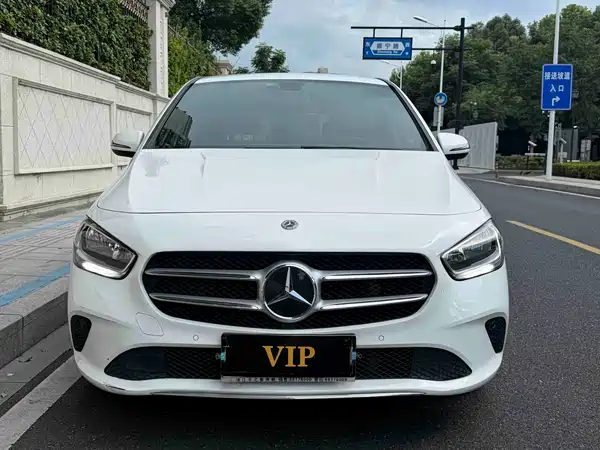 Mercedes-Benz B-Class 2021