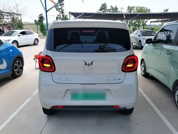 Wuling Hongguang MINIEV 2025