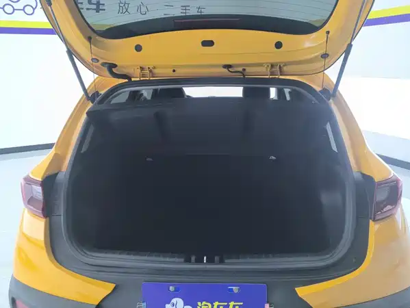 Kia KX1 2021