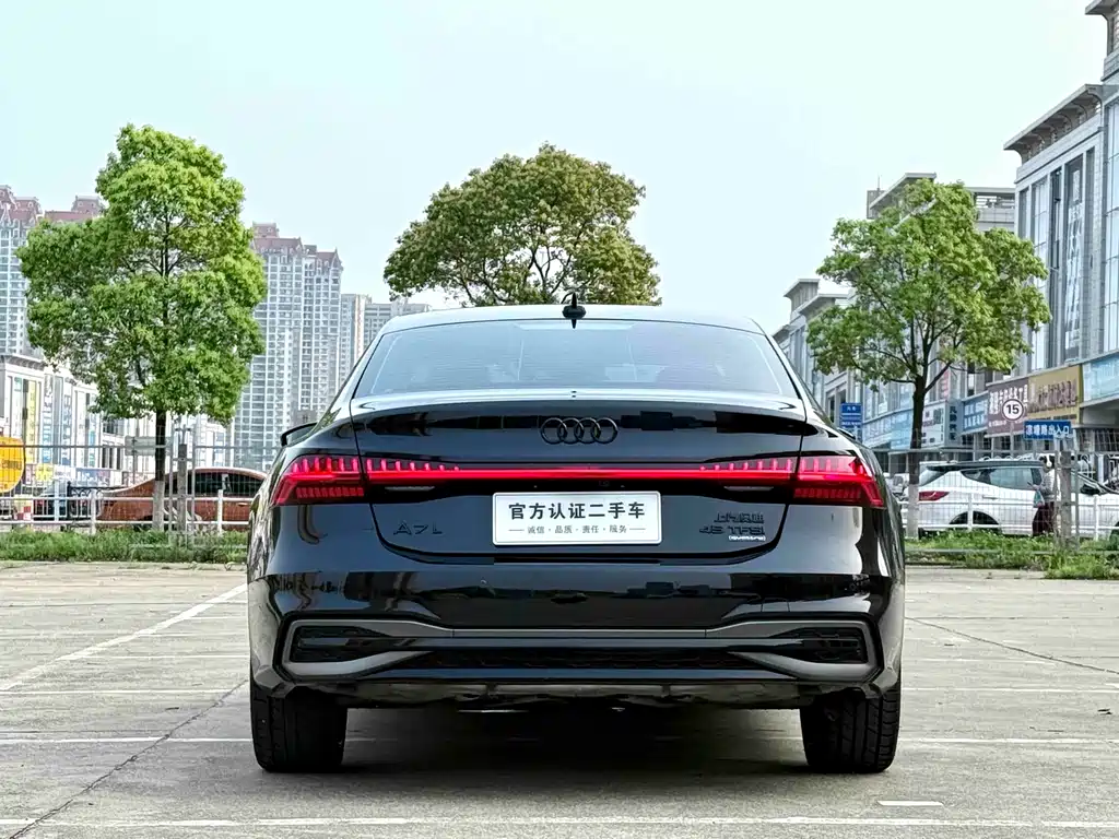 Audi A7L 2024 — фото 8