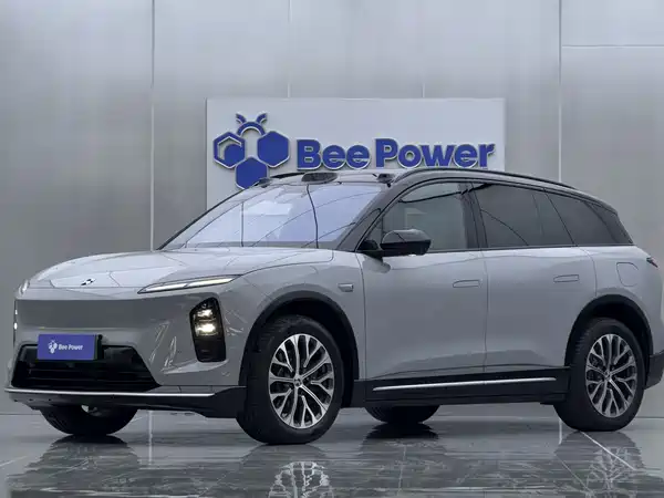 NIO ES6 2025