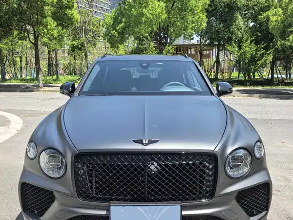 Bentley Bentayga 2025