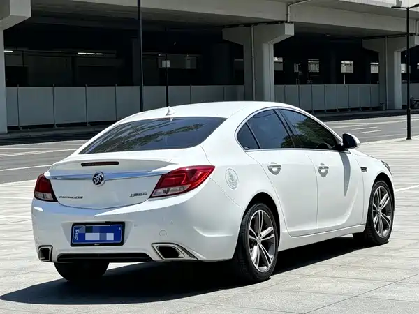 Buick Regal 2012