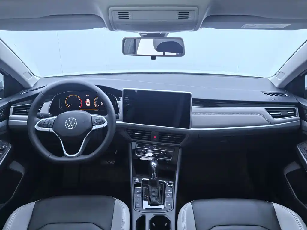 Volkswagen Bora 2022