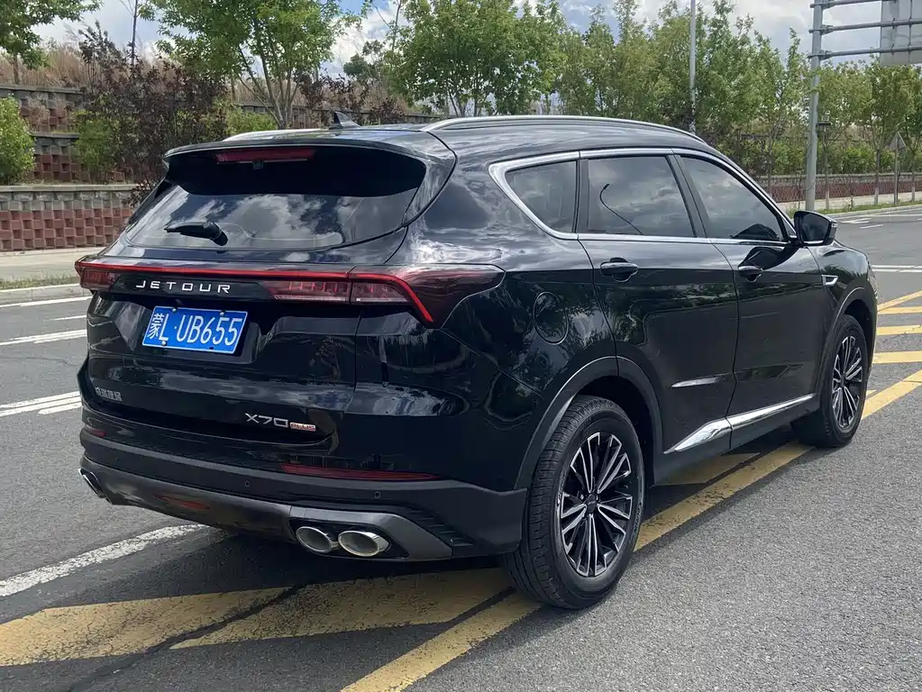 Jetour X70 PLUS 2022 — фото 15