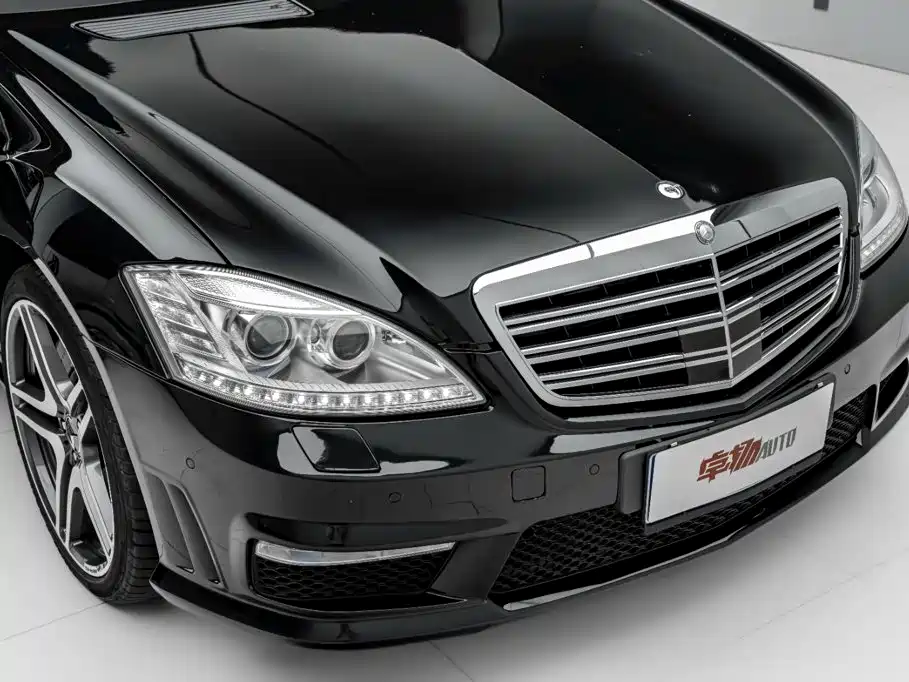 Mercedes-Benz S-Class AMG 2010 — фото 45