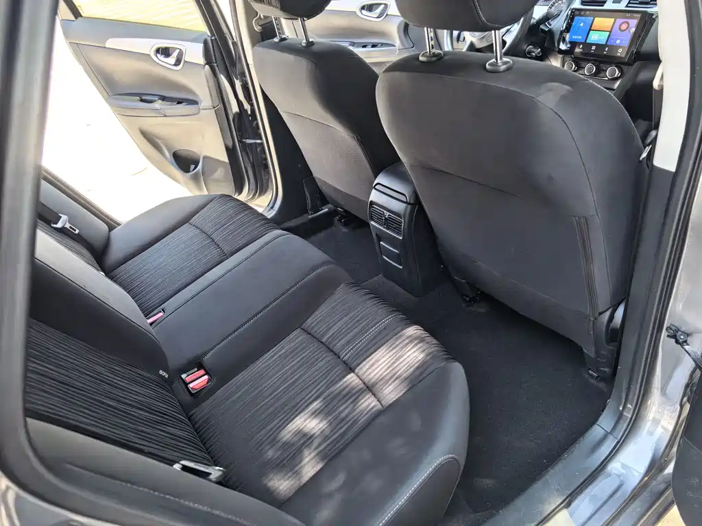Nissan Sylphy 2023 — фото 12