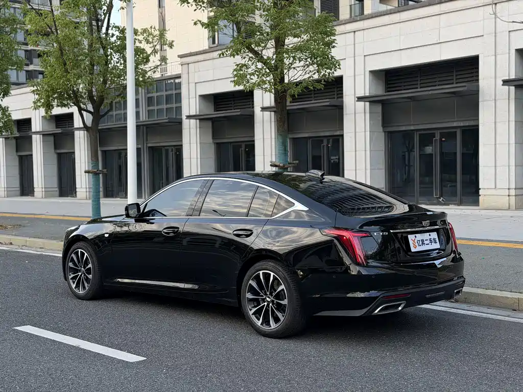 Cadillac CT5 2026 — фото 4