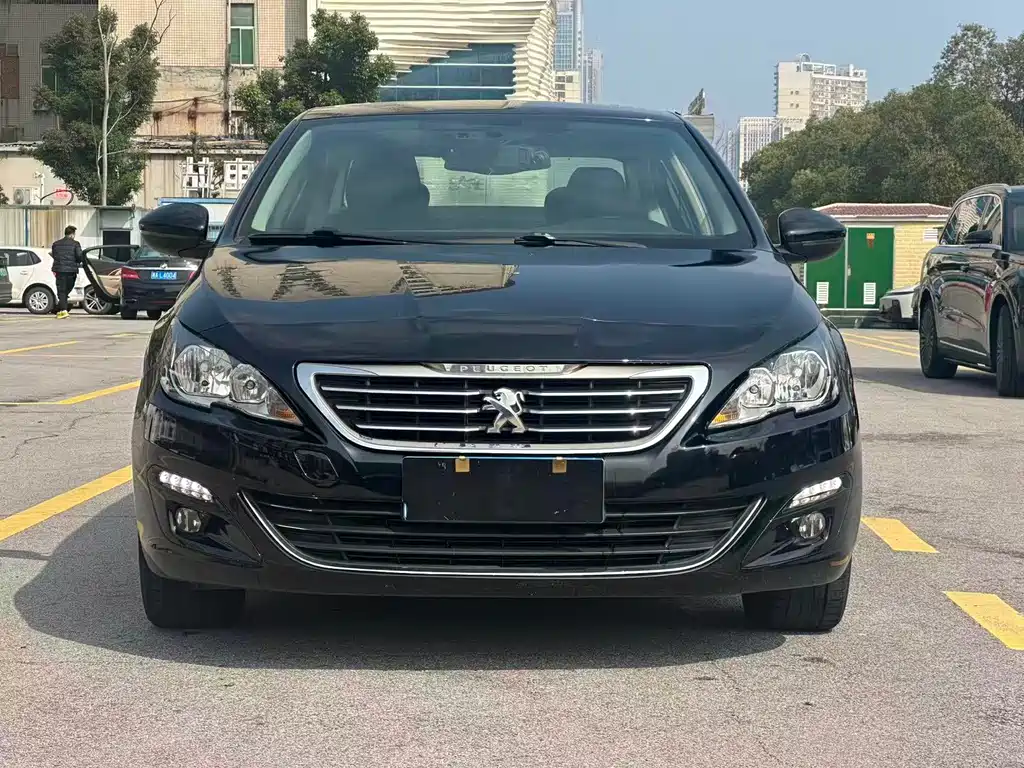 Peugeot 408 2018 — фото 2