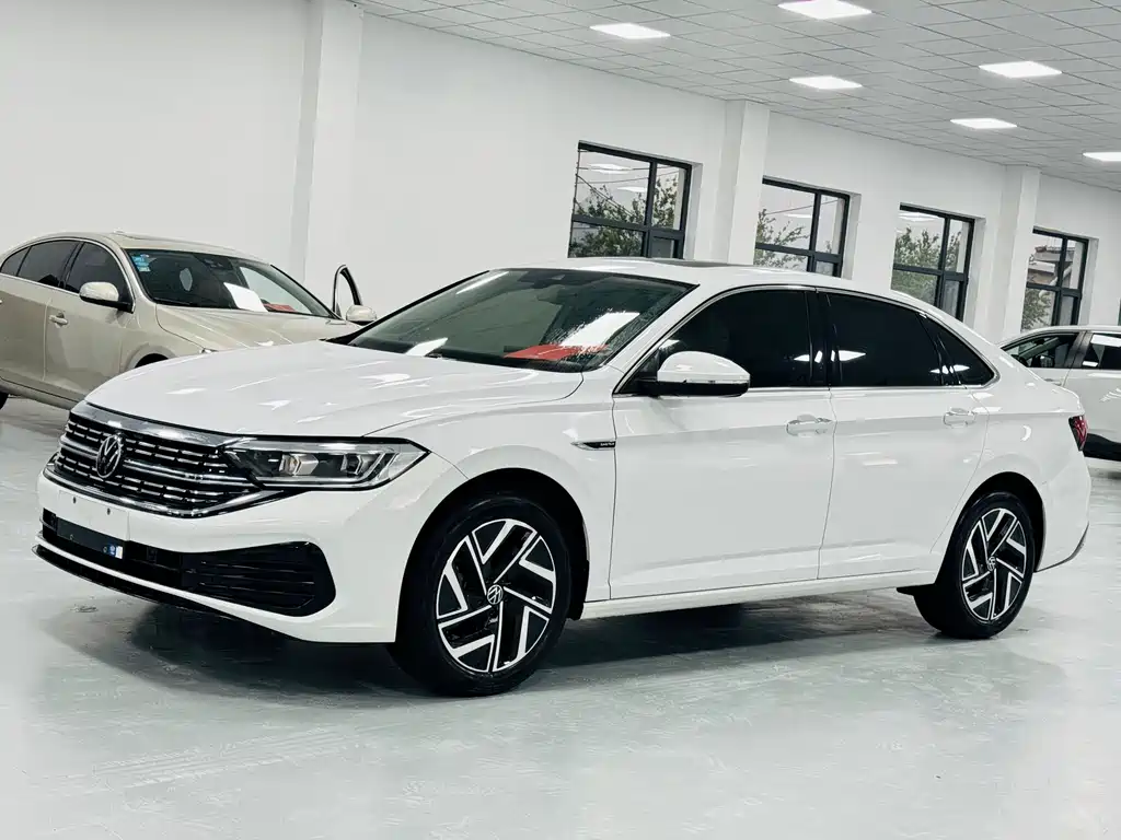 Volkswagen Sagitar 2023