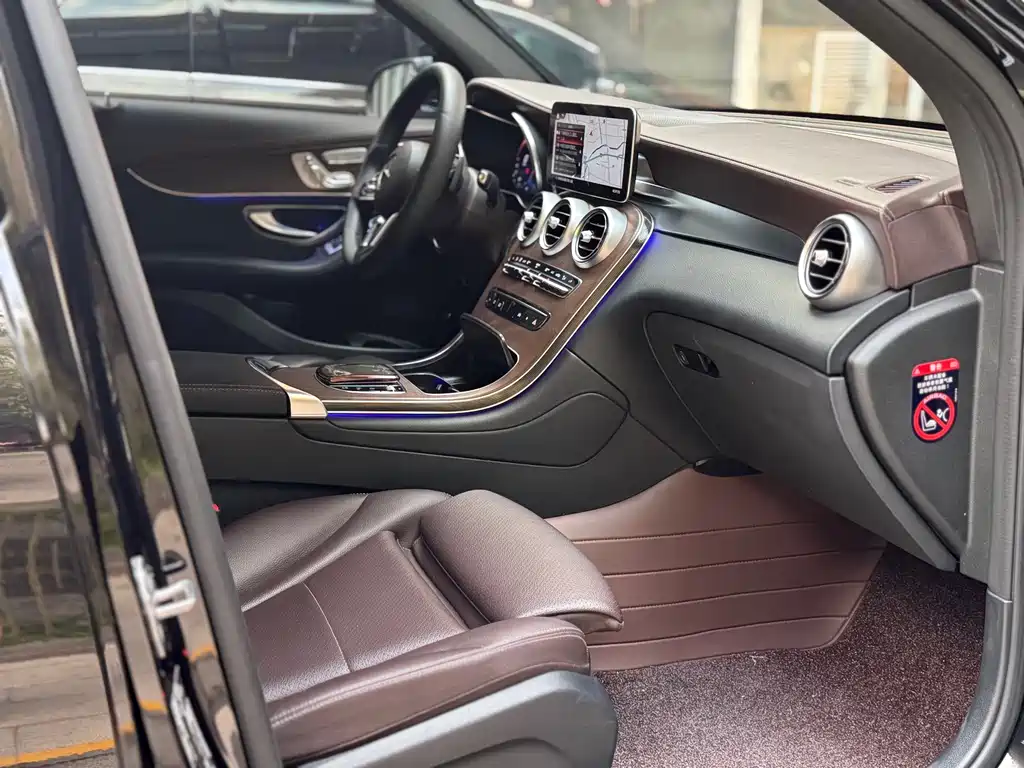 Mercedes-Benz GLC 2022
