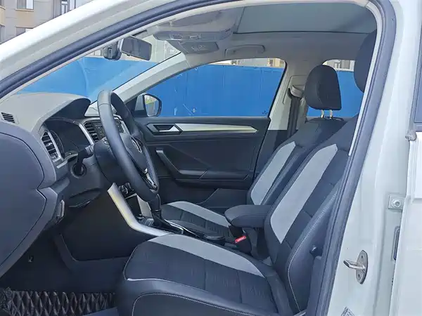 Volkswagen T-Roc 2020