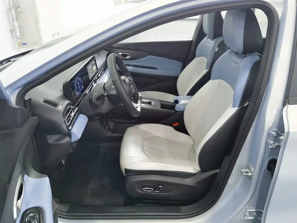 GAC Motor Shadow Leopard 2022 — фото 10