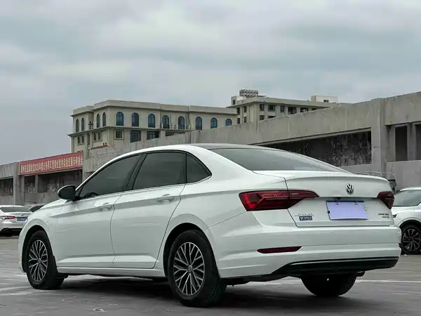 Volkswagen Sagitar 2019