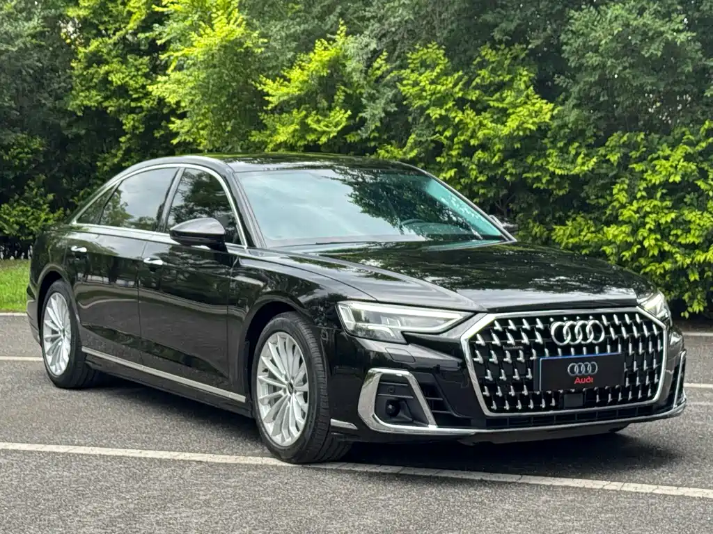 Audi A8 2023
