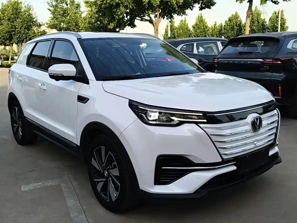 Changan CS55 EV 2020 — фото 4