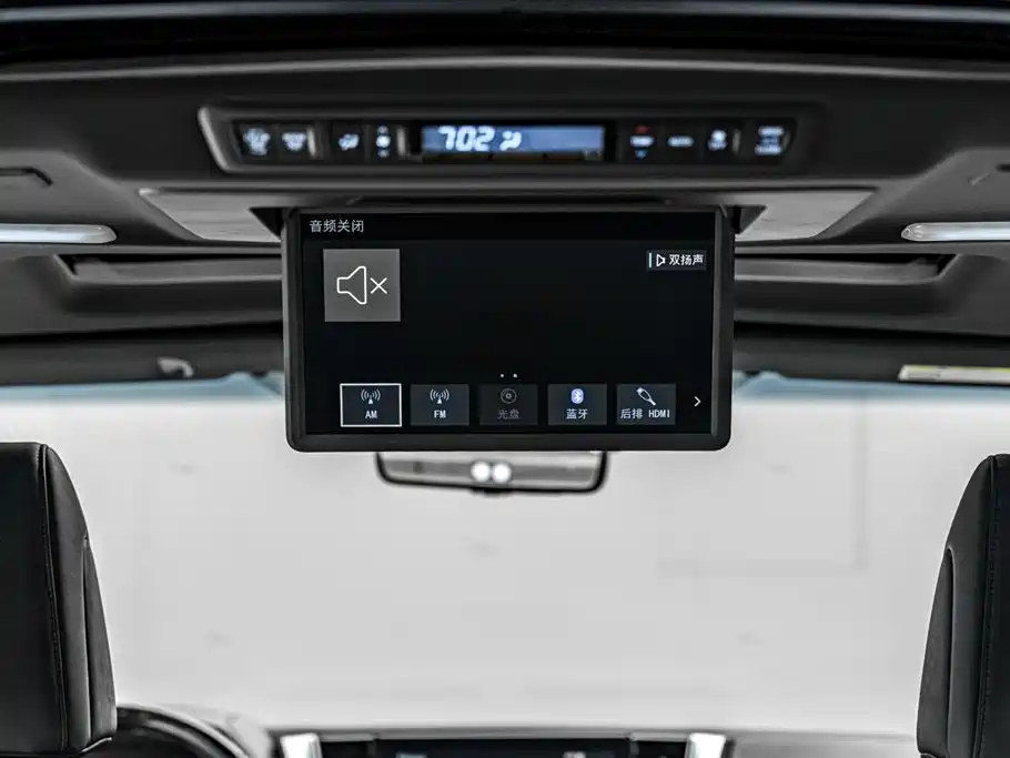Toyota Vellfire 2022 — фото 27