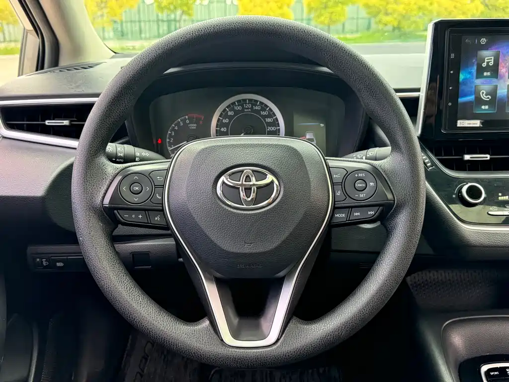 Toyota Corolla 2020 — фото 15