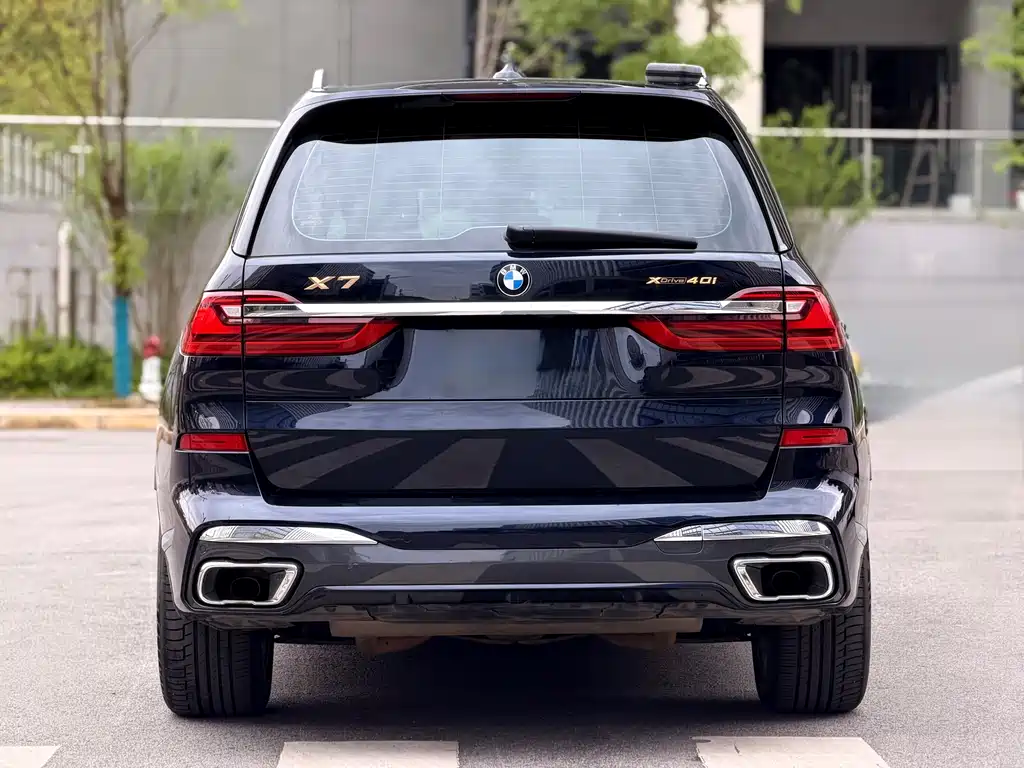 BMW X7 2022 — фото 8
