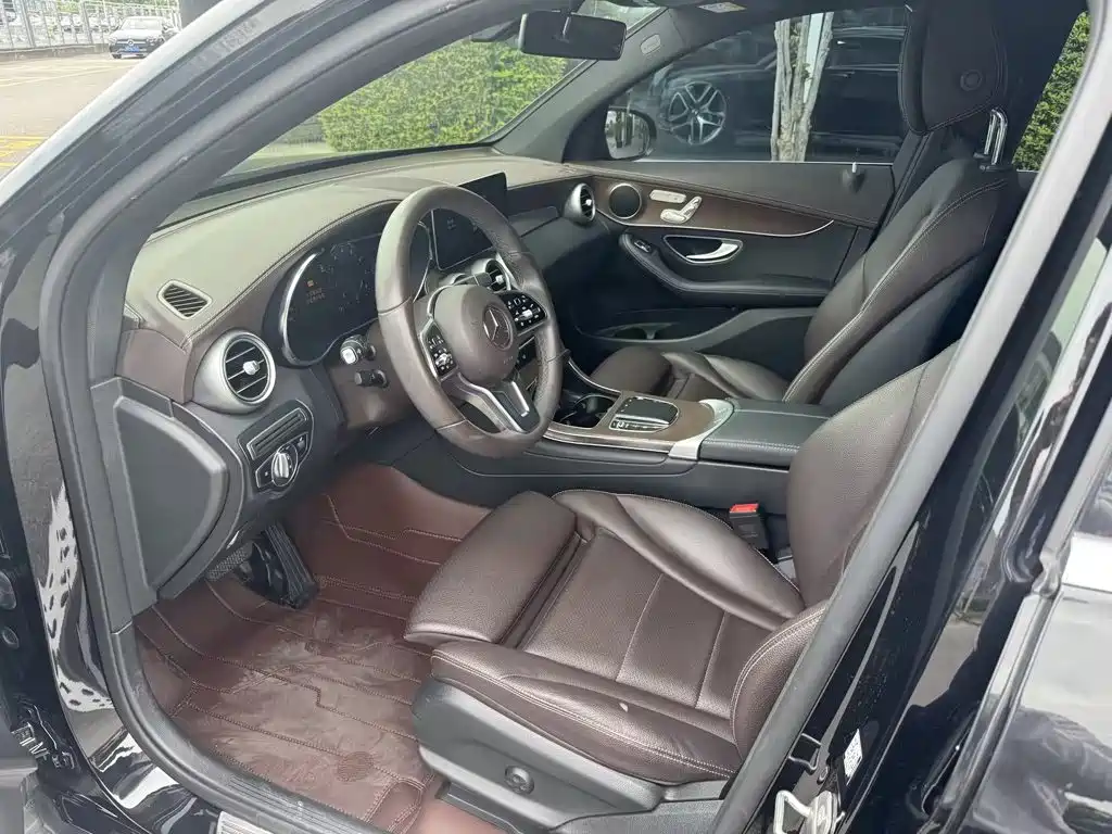 Mercedes-Benz GLC 2022