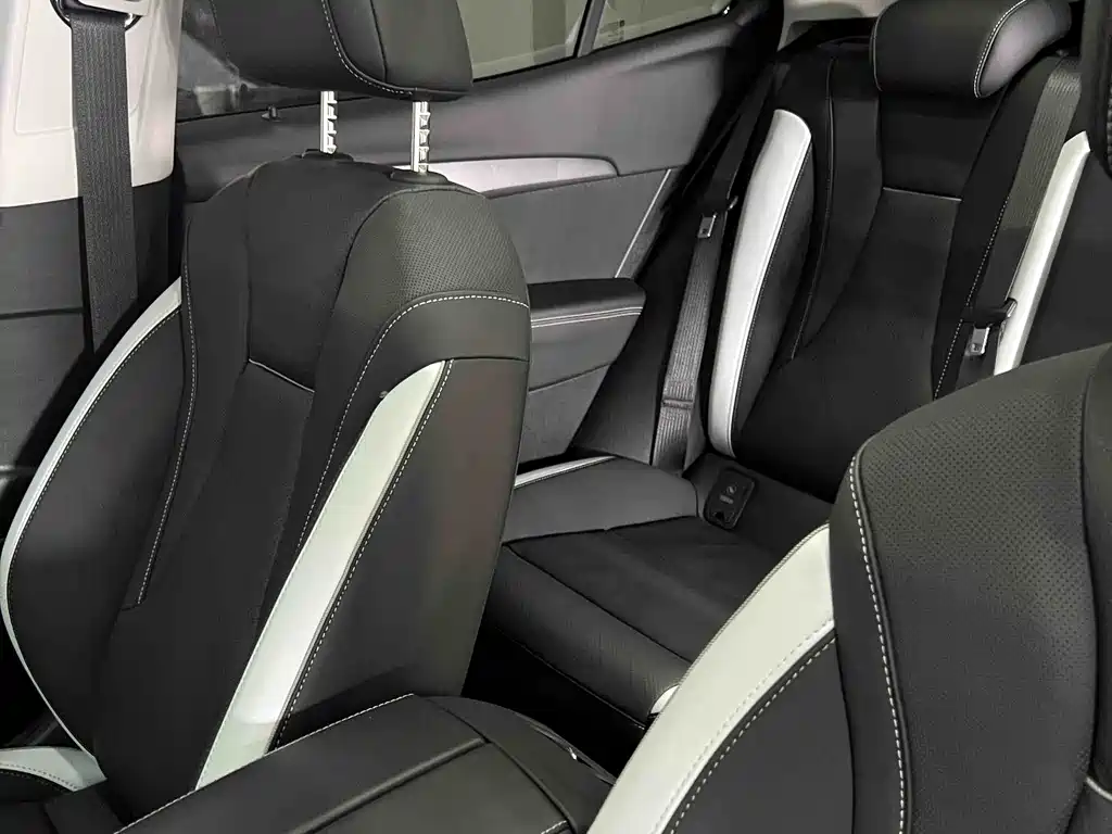 Buick Envision S 2024 — фото 11
