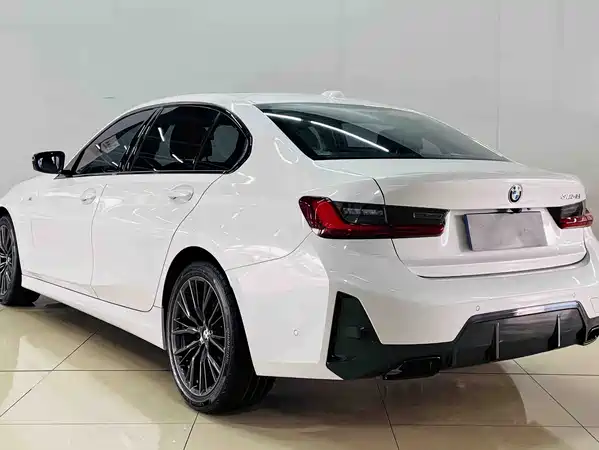 BMW 3 Series 2023