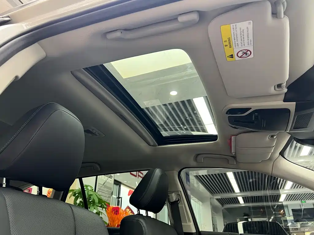 Subaru Outback 2022 — фото 23