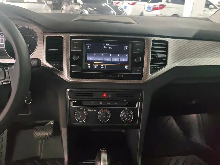 Volkswagen Golf Jialu 2019 — фото 13