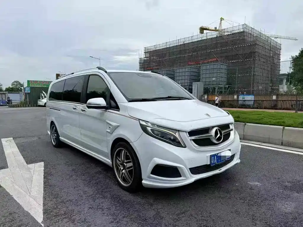 Mercedes-Benz V-Class 2018 — фото 2