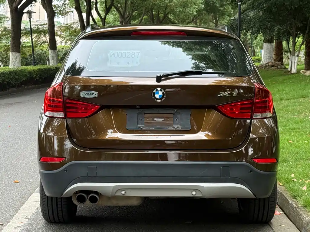 BMW X1 2015 — фото 5