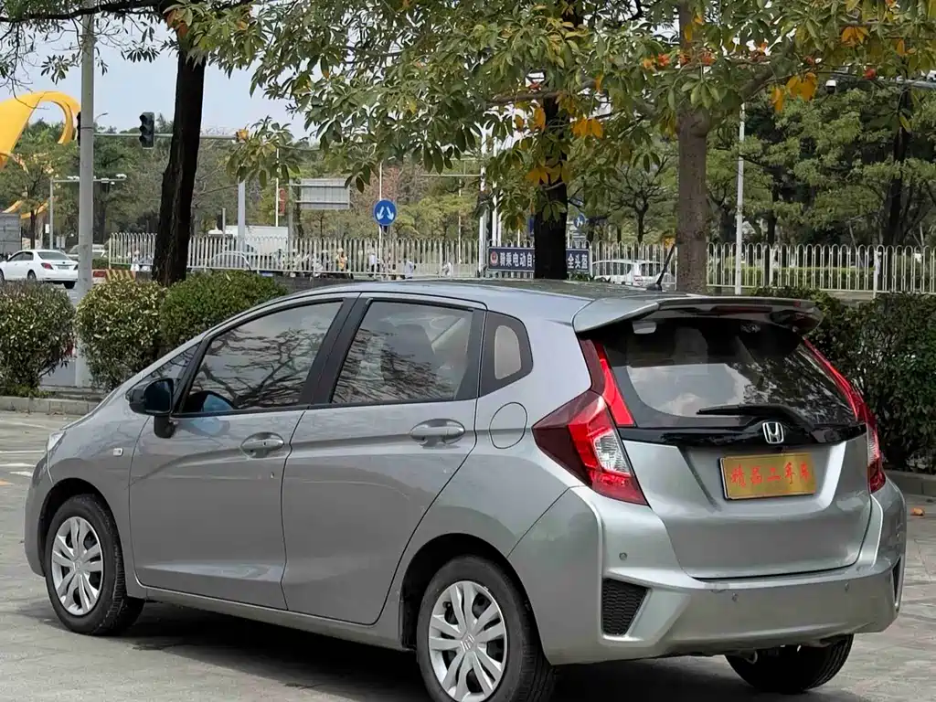 Honda Fit 2017 — фото 4