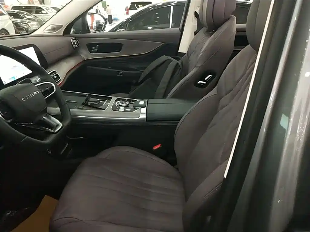 Chery Tiggo 9 C-DM 2024 — фото 15