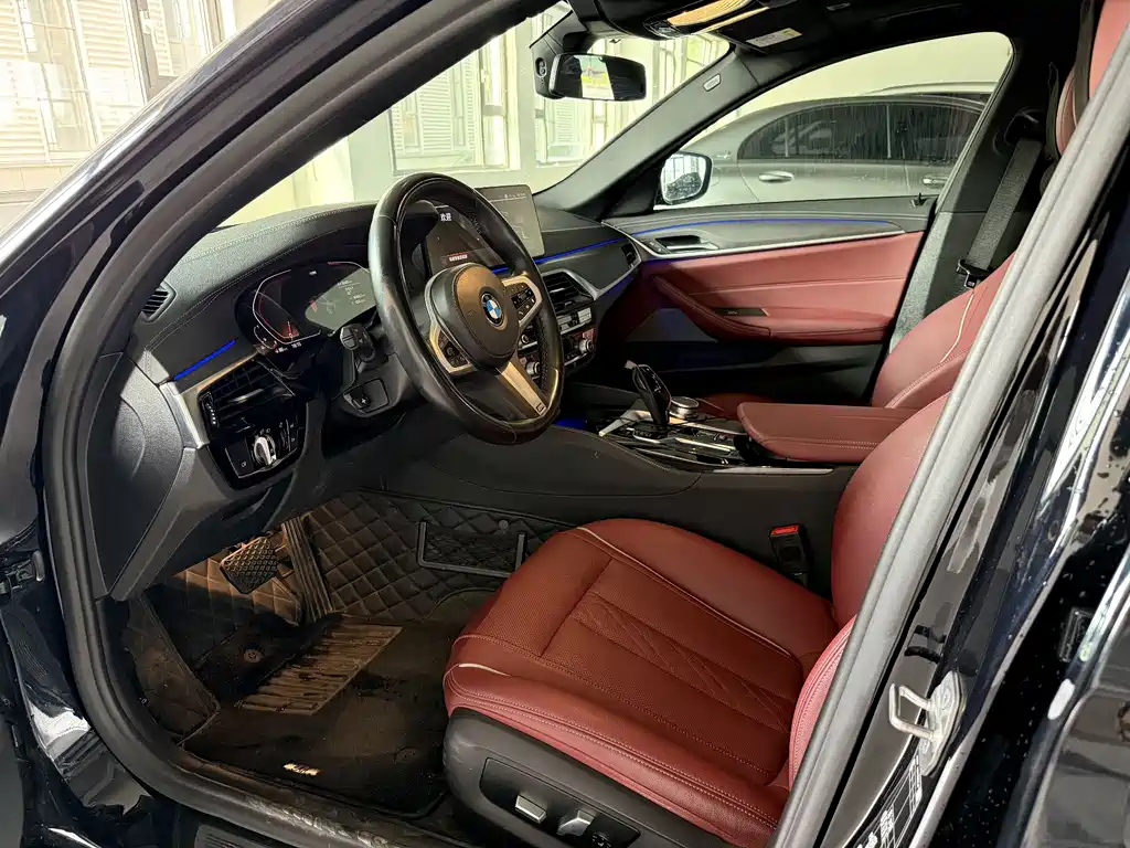 BMW 5 Series 2022
