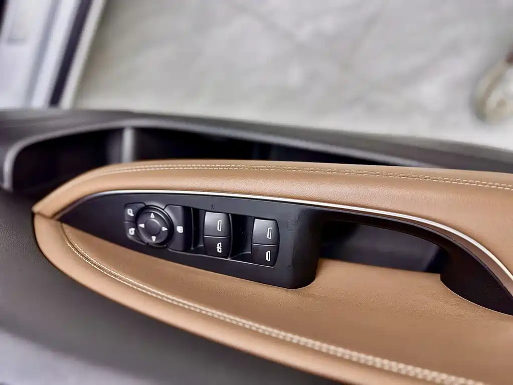 Buick Regal 2019 — фото 17