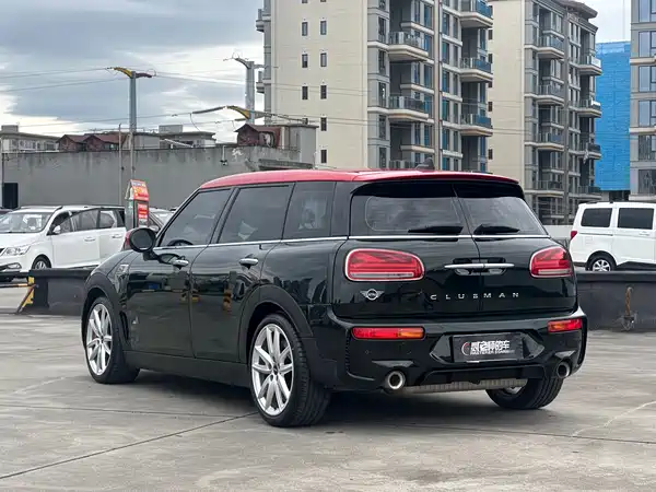 MINI JCW CLUBMAN 2021