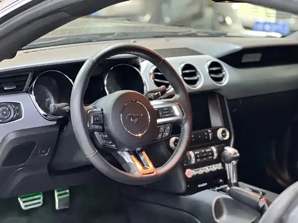 Ford Mustang 2018