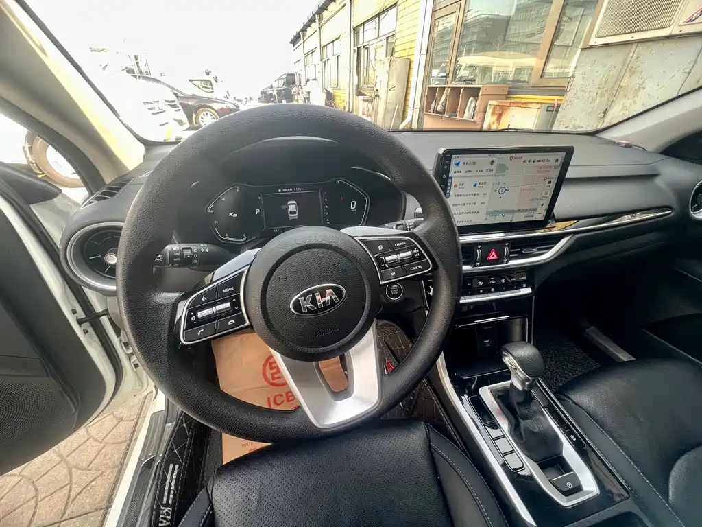 Kia K3 2021 — фото 13