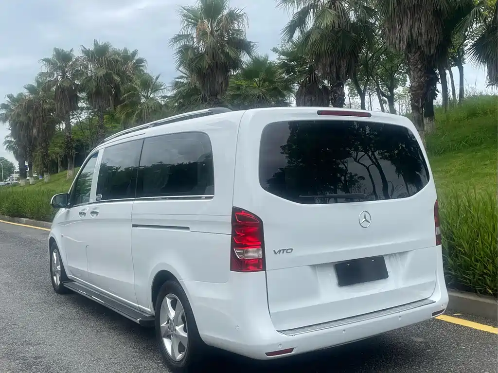 Mercedes-Benz Vito 2017 — фото 5