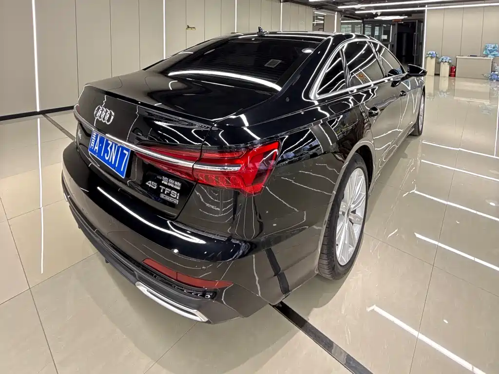Audi A6L 2022 — фото 21