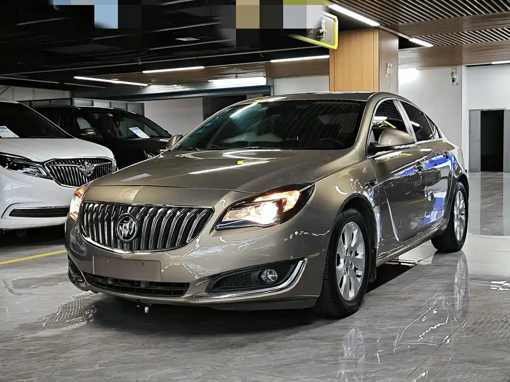 Buick Regal 2015 — фото 1