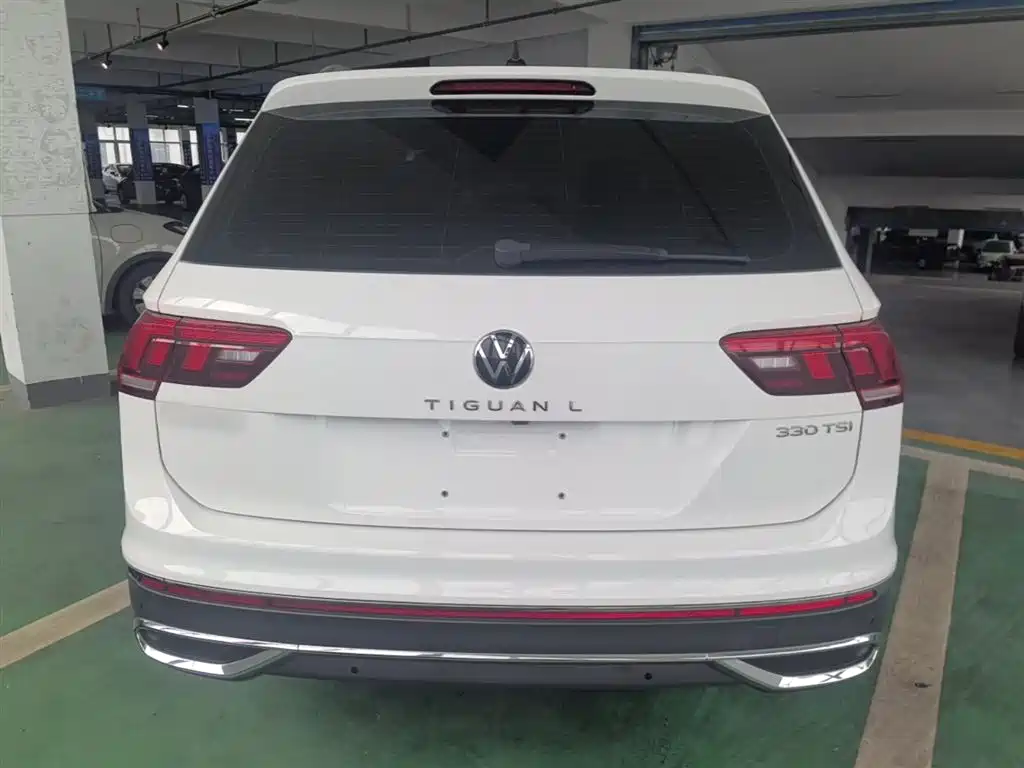 Volkswagen Tiguan L 2022 — фото 6