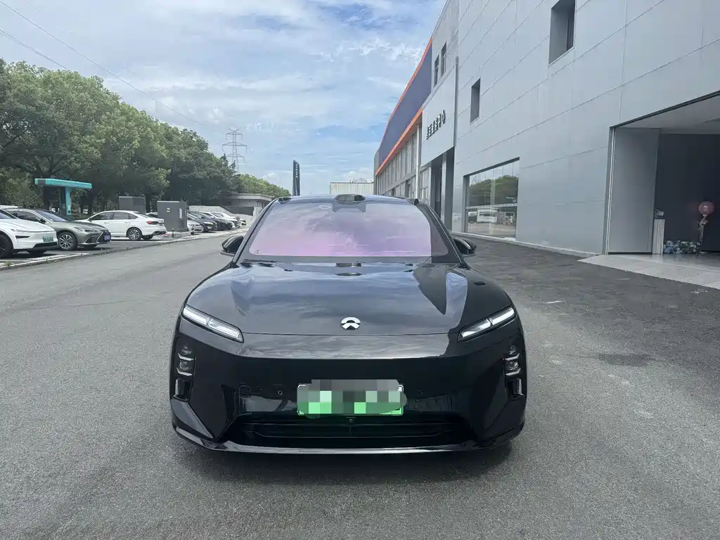 NIO ET5T 2025