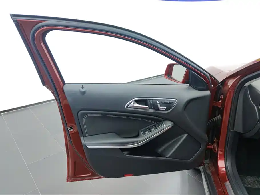 Mercedes-Benz GLA 2019